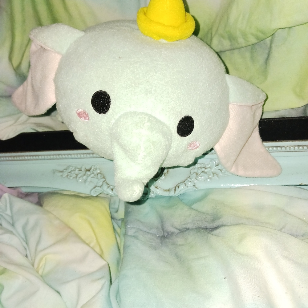 Dumbo plushie